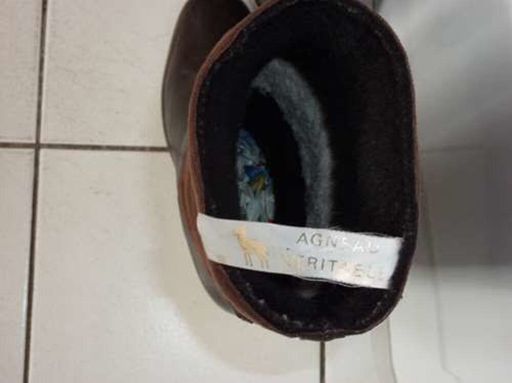 BOTTES EN AGNEAU FOURR&Eacute;ES NEUVES Chaussures