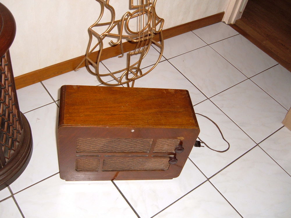 CABINET for MUSICAL instrument 50' Instruments de musique