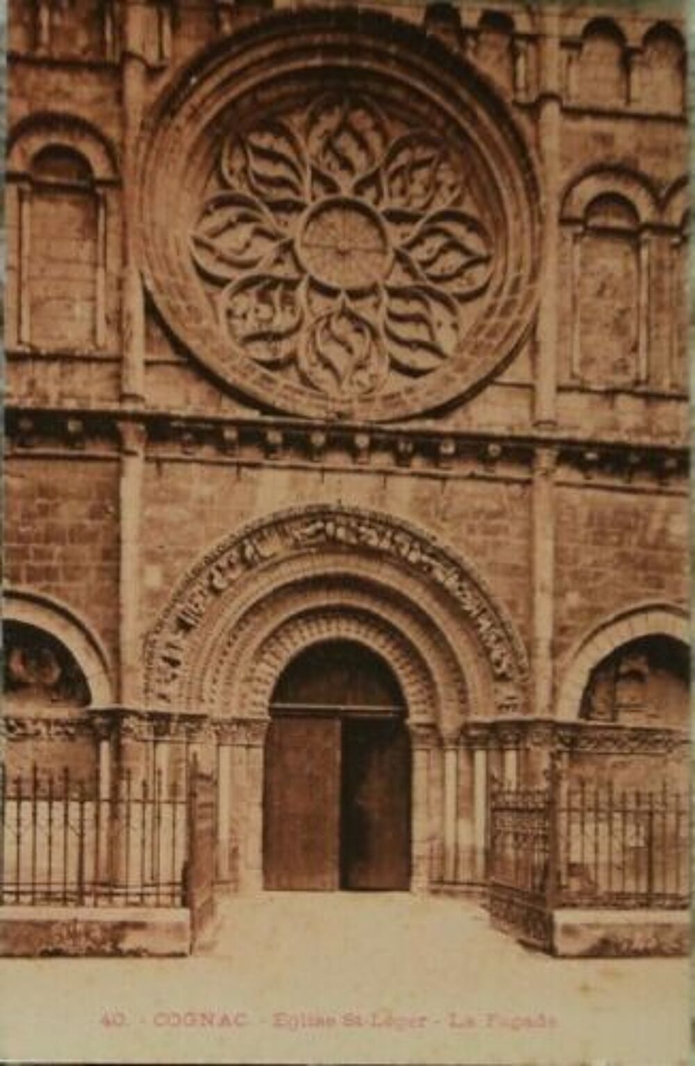  16 - Charente - 4 CPA CARTES POSTALES COGNAC 