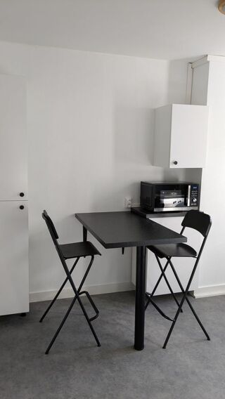  Appartement à louer 1 pièce 26 m²
