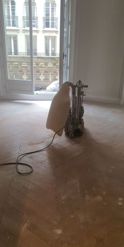 ponçage de parquet 25 75018 Paris