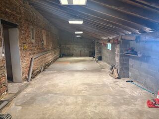  Parking / Garage à louer 75 m² Aussonne