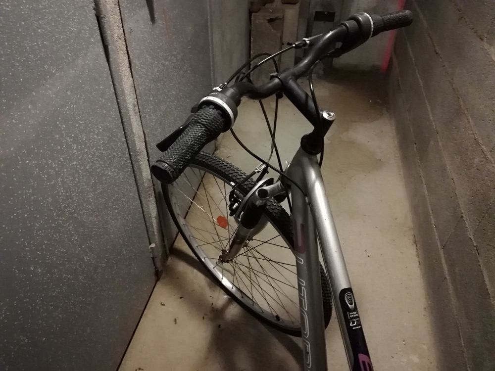 Achetez velo femme vend velo occasion annonce vente Saint