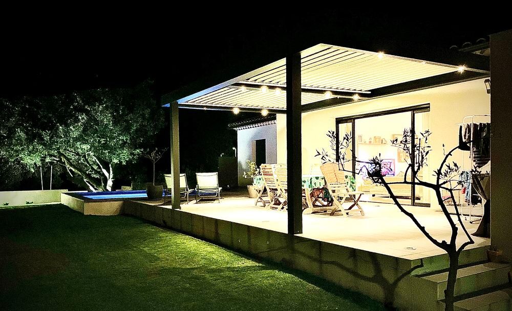 Vente Villa Villa contemporaine avec piscine et pergola bioclimatique Rochefort-du-gard