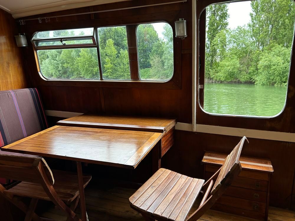   Sjour insolite sur un bateau  le-de-France, Louveciennes (78430)