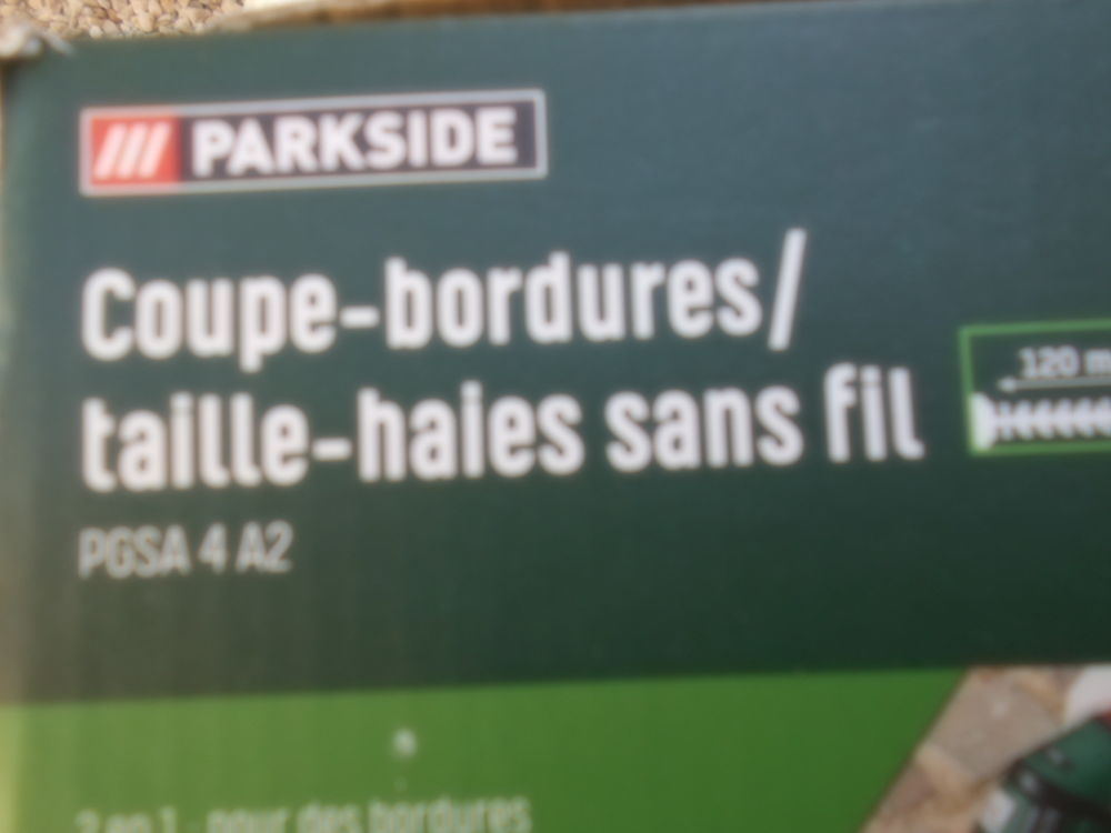 coupe bordure Consoles et jeux vidéos