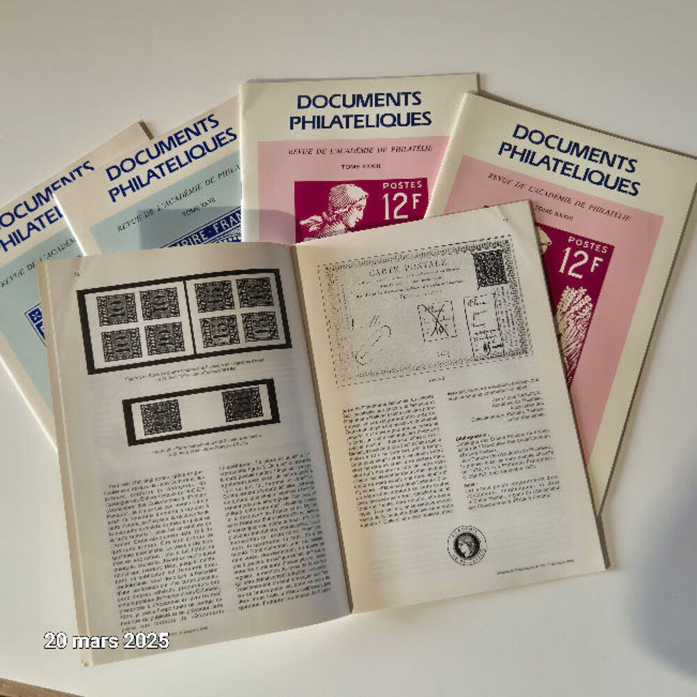 Lot de 5 revues documents philat&eacute;liques, La bible du collect 