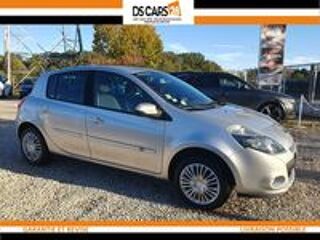 Clio III dCi 90 eco2 Dynamique TomTom 2011 occasion 28000 Chartres
