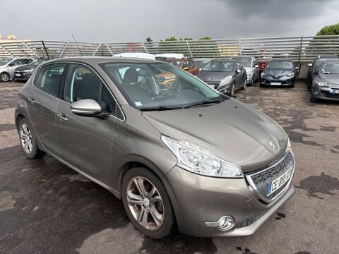Peugeot 208 1.6 e-HDi 115ch FAP BVM6 Allure * (5 CV)