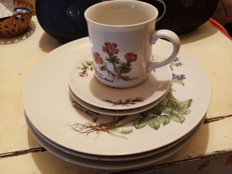 Lot vaisselle Mobil Paris 11 (75)
