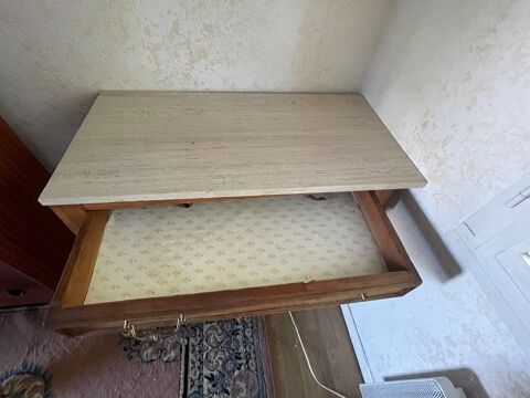 Petite table en bois avec un plateau en marbre 50 La Teste-de-Buch (33)