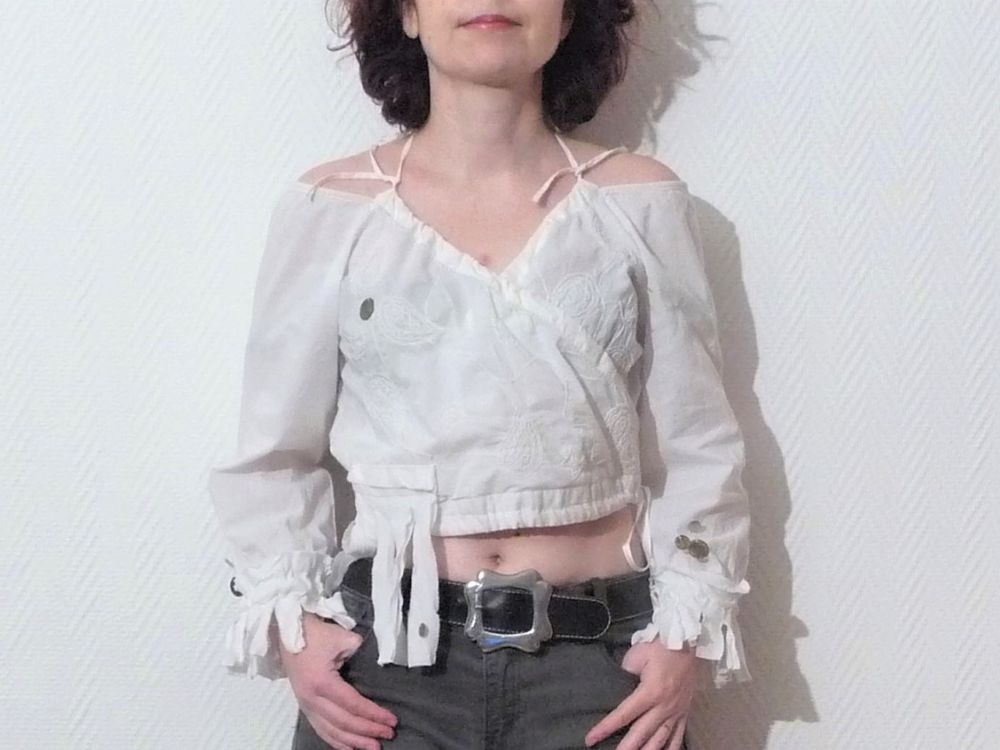 Blouse/ Top Ecru Effet Coeur Crois&eacute; &agrave; Manches Longues-Wom N Vêtements