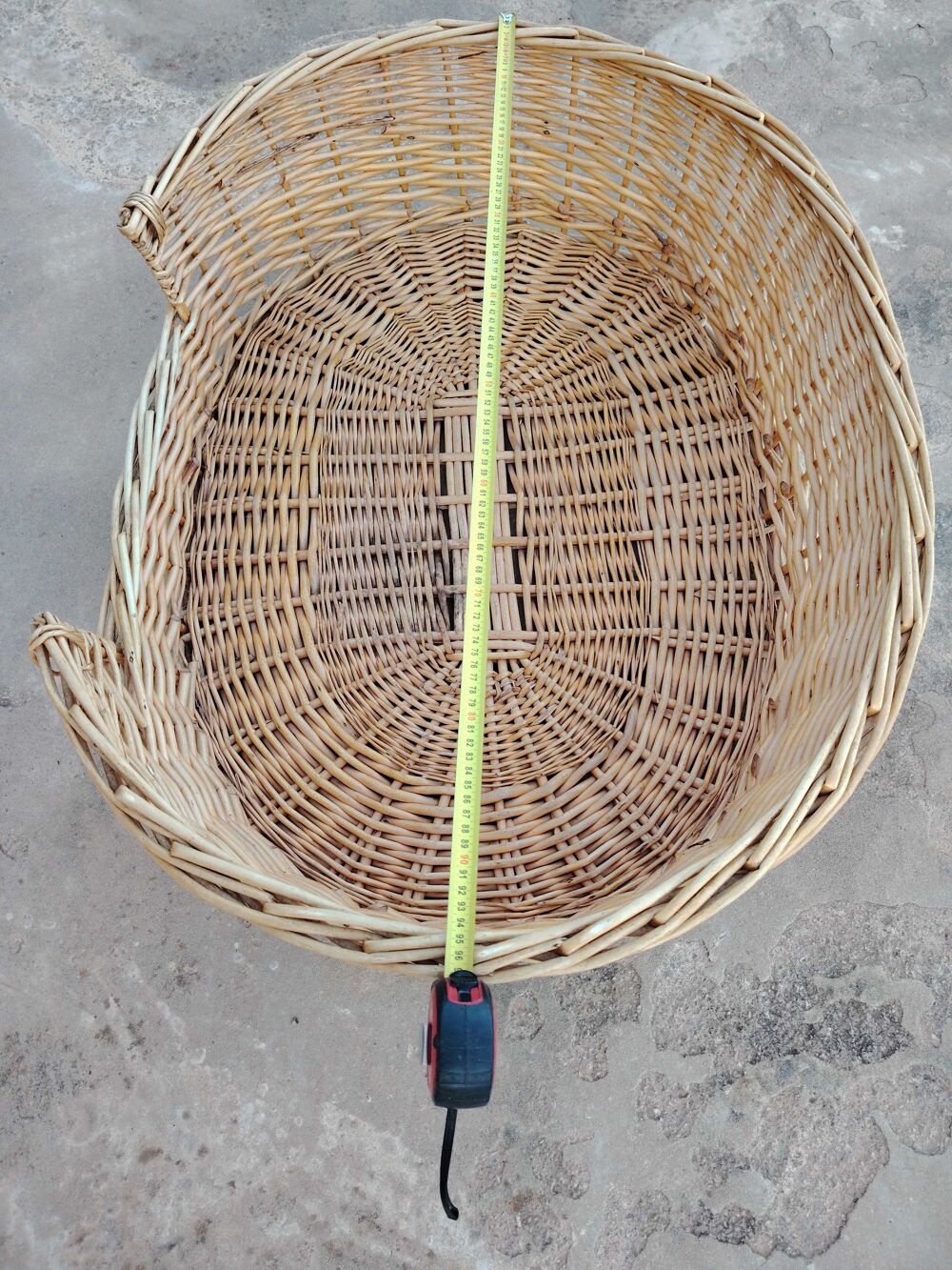 PANIER EN OSIER POUR GROS CHIEN Meubles
