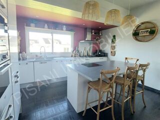  Maison  vendre 6 pices 232 m