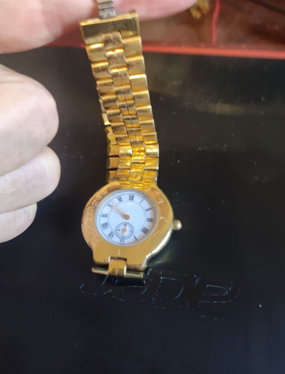 Montre Mixte Courr&egrave;ges plaque or collection 74 Bijoux et montres