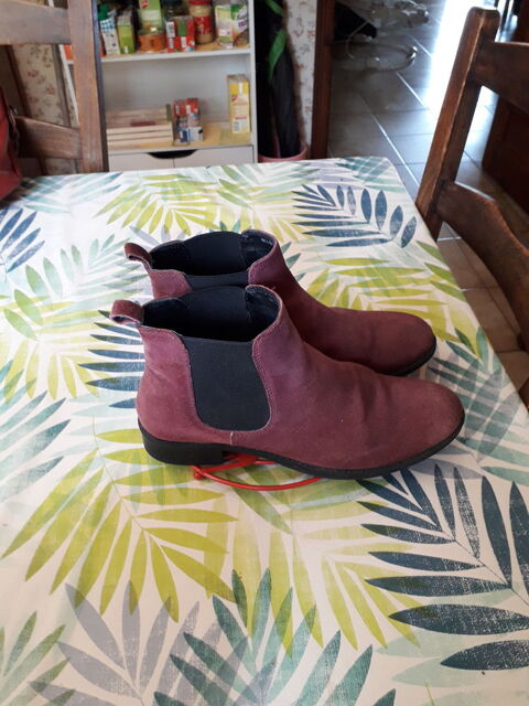 BOTTINES FEMME 39 8 Saint-Aubin-de-Médoc (33)