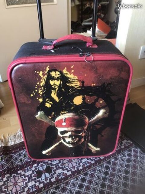 Cartable chariot 10 Ivry-sur-Seine (94)