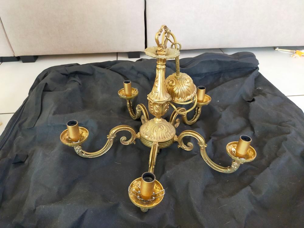 Lustre bronze style Louis XV Décoration