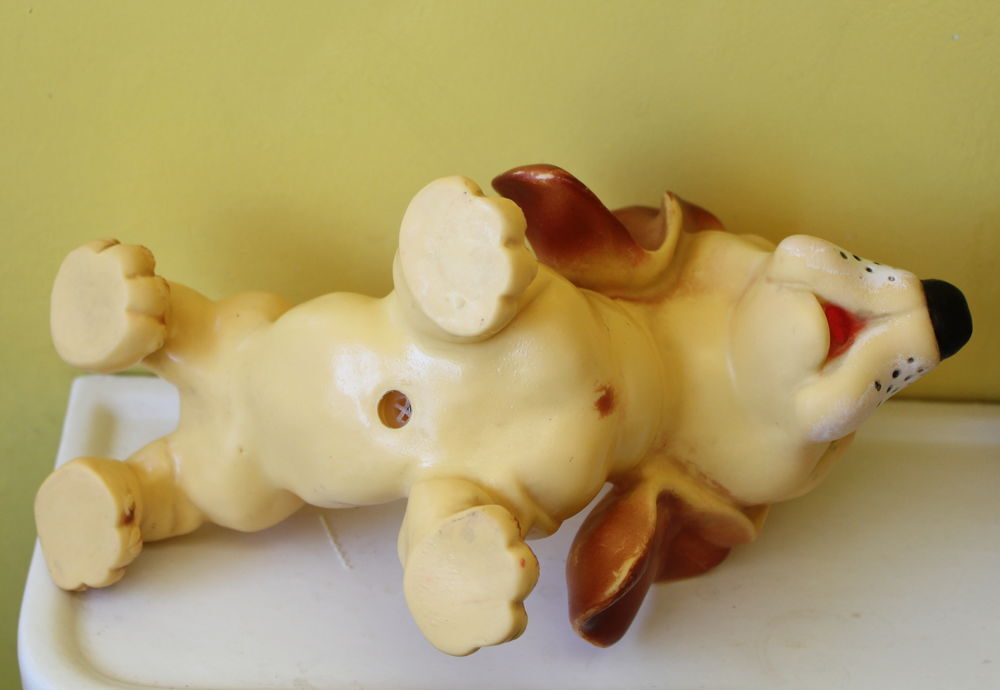Pouet Chien vintage 60-70 marque FAMOSA (Espagne) Jeux / jouets