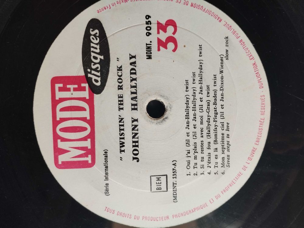 vinyl JOHNNY HALLYDAY CD et vinyles