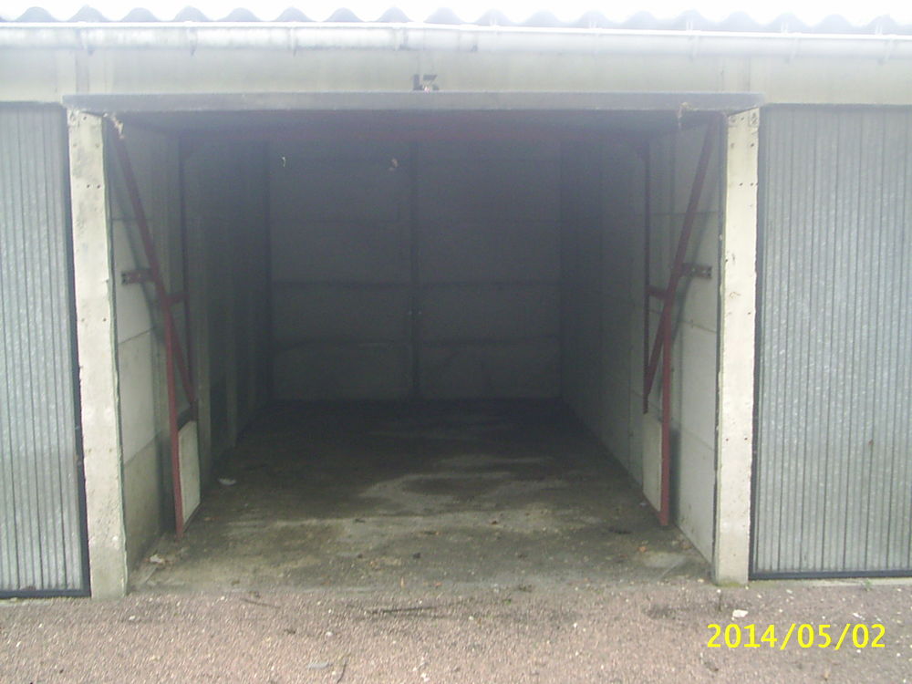 Location Parking/Garage garages Montier-en-der