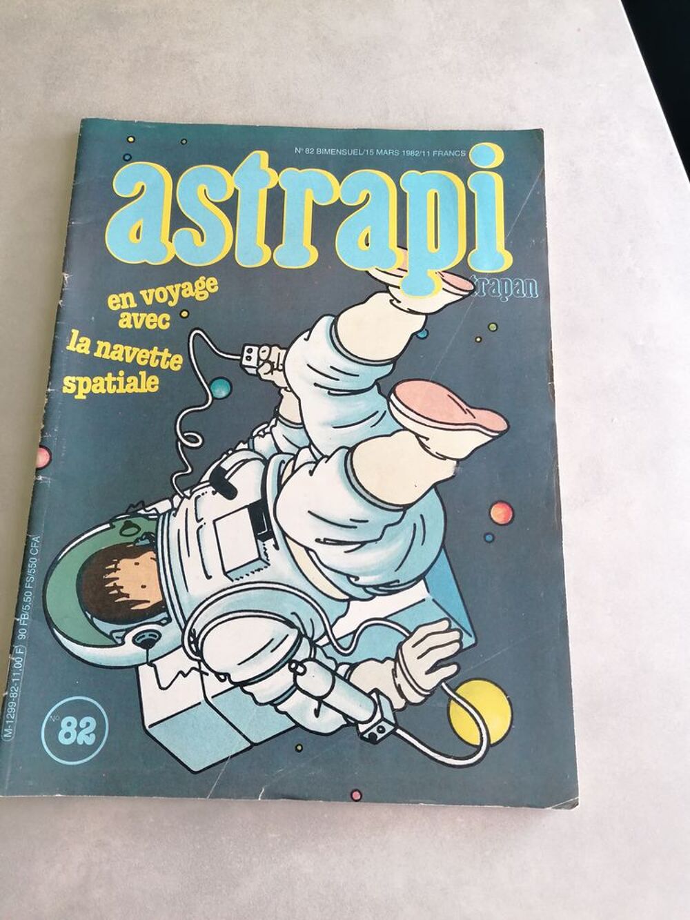 Journaux OKAPI et ASTRAPI Livres et BD