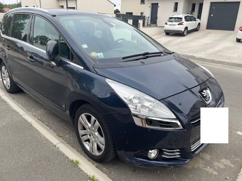 Peugeot 5008 1.6 HDi 110ch FAP BVM6 Premium Pack 5pl