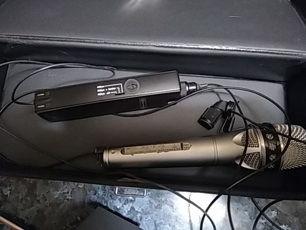 MICRO SENNHEISER vintage HF + Cravate HF 80' Instruments de musique