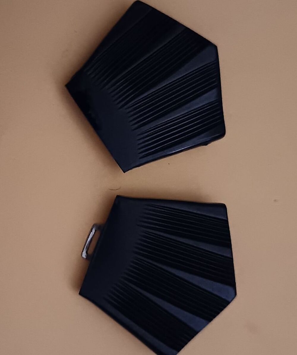 Attache Cape Design XXL &Eacute;ventail Noir &amp; Chrome - N&deg;1 