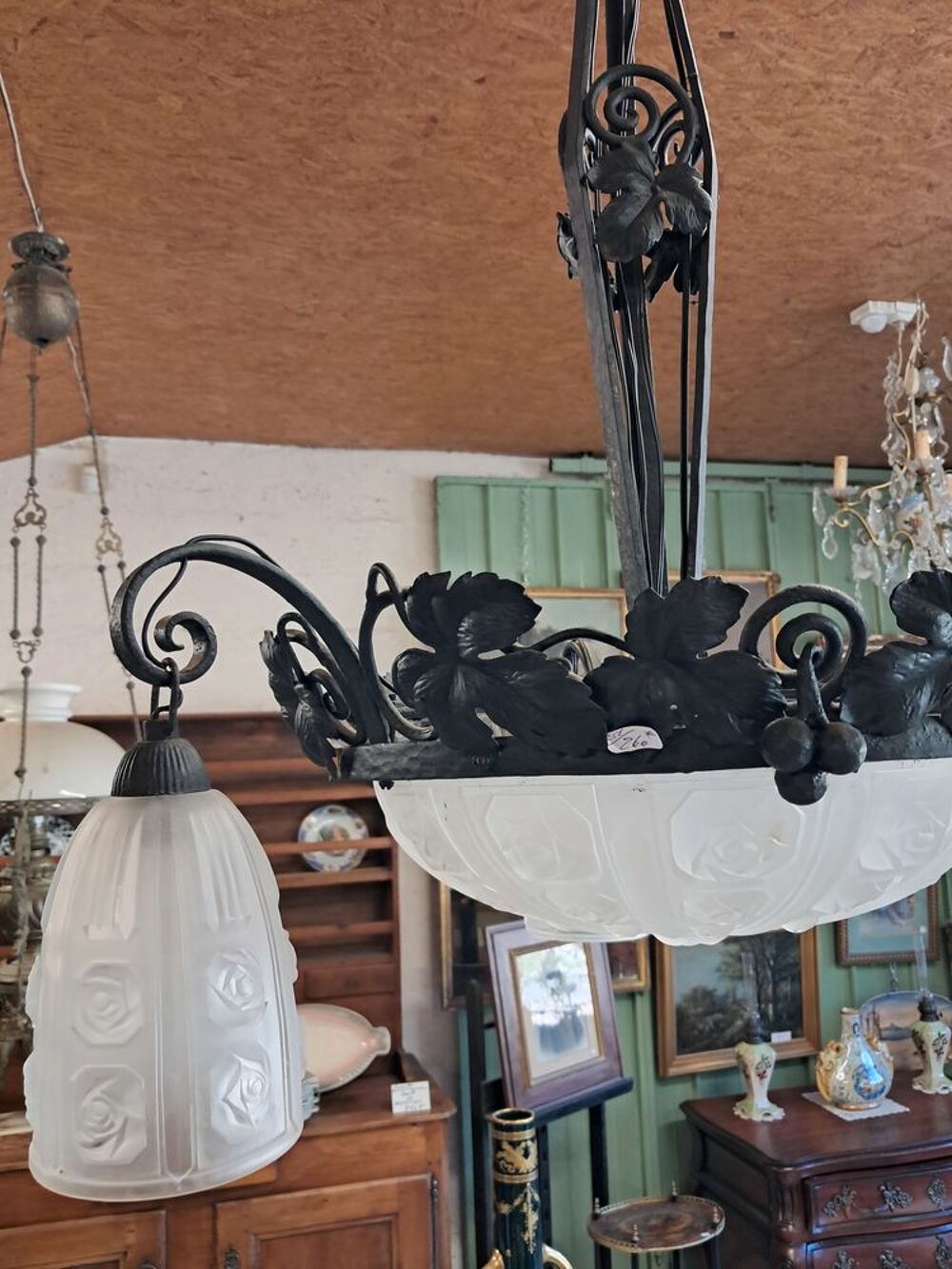 Lustre en fer forg&eacute; ancien, art d&eacute;co Dcoration