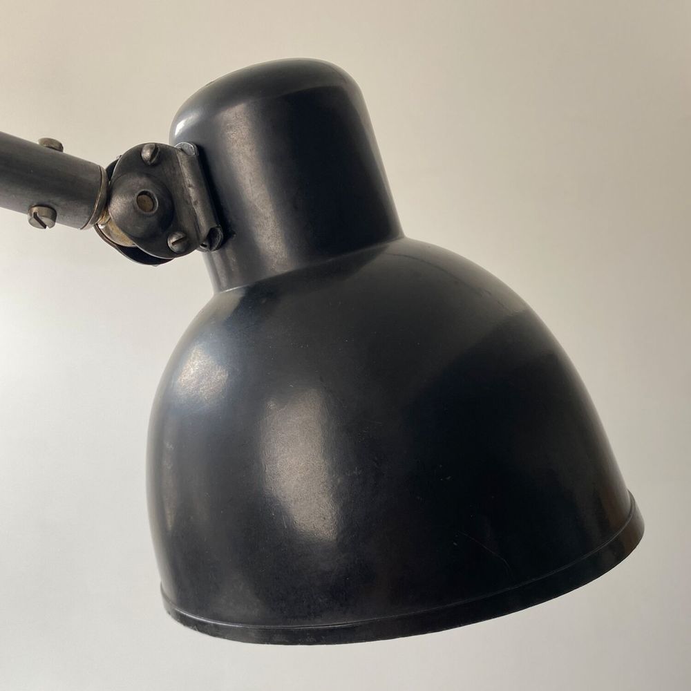 ANCIENNE LAMPE APPLIQUE D'ATELIER BAUHAUS HALA 122
Décoration