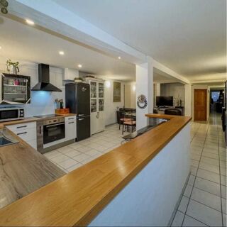  Maison � vendre 8 pi�ces 576 m�