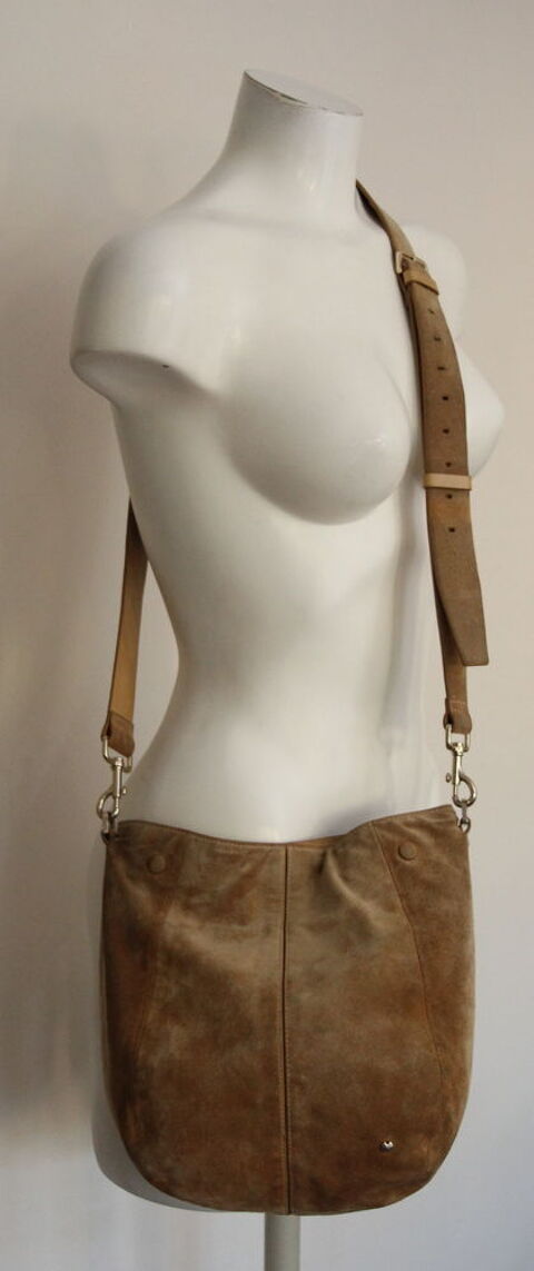 Sac bandoulière cuir veau velours HALSTON HERITAGE 100 Issy-les-Moulineaux (92)