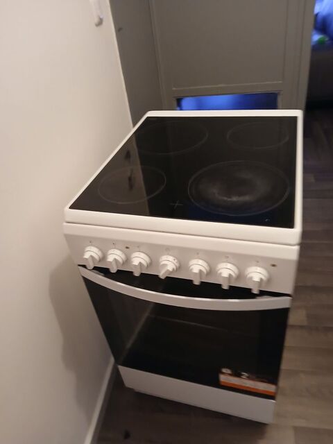Cuisinière électrique 100 Chambéry (73)