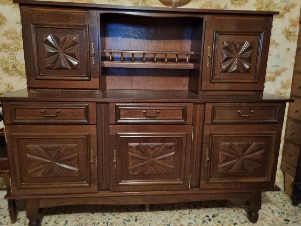 Buffet basque et table Meubles