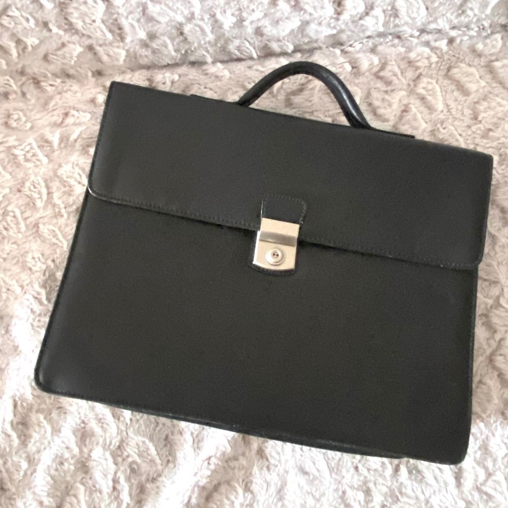 Cartable ? Sacoche en cuir Maroquinerie