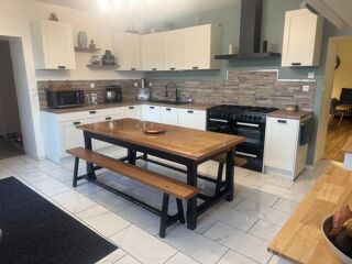  Maison � vendre 8 pi�ces 230 m�