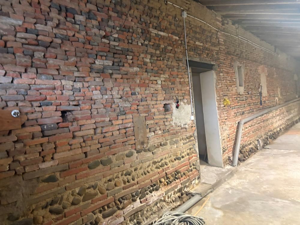 Location Parking/Garage Garage/ local commercial Aussonne 75 M2 Aussonne