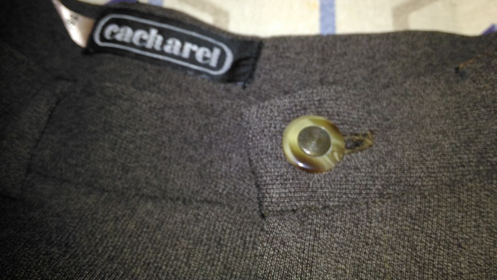 2 pantalons CACHAREL tissu marron sans motif extr&ecirc;mement l&eacute;g Vtements