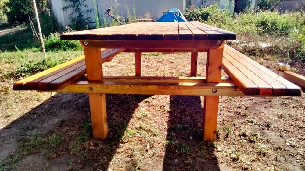 Grande table en bois ext&eacute;rieur jardin bancs pique nique Meubles