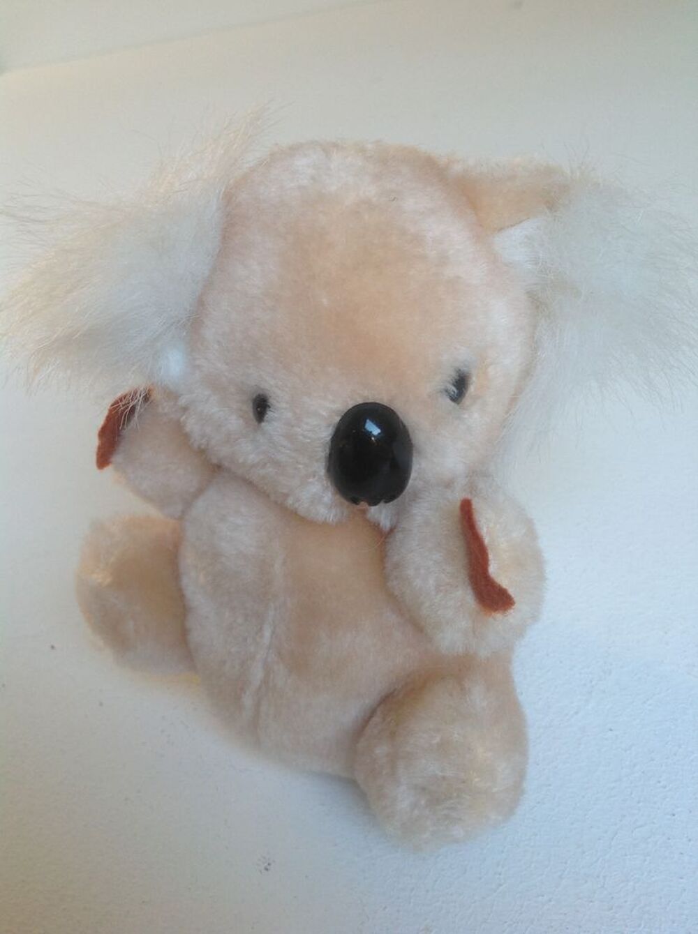 KOALA EN PELUCHE BEIGE Envoi Possible
Jeux / jouets