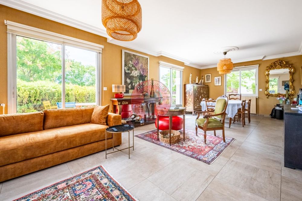 vente Maison - 6 pièce(s) - 189 m² Fontaine-lès-Dijon (21121)