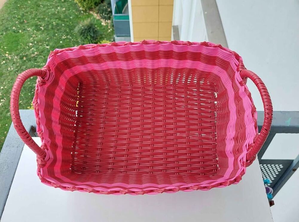 pani&egrave;re bicolore NEUVE sans &eacute;tiquette Décoration