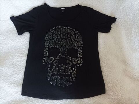 Tee shirt t�te de mort 6 Barentin (76)