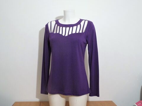 Tee Shirt/ Top Violet à Encolure Ajourée et Manches Longues 12 Paris 15 (75)