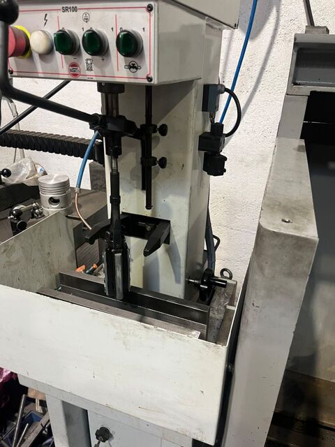 Pi&egrave;ces et &eacute;quipements Moto - Scooter - Quad Pi&egrave;ces et &eacute;quipements Moto - Scooter - Quad  occasion Blanzy 71450