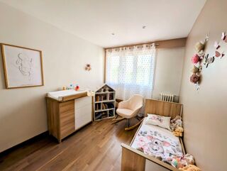  Appartement � vendre 4 pi�ces 77 m�