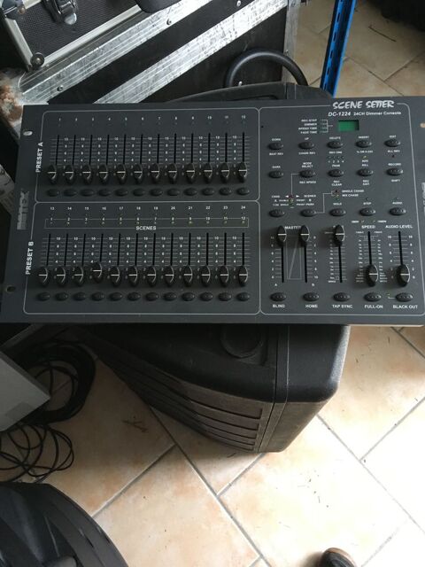 console DC 12/24 Botex 100 Saint-Jean-de-Braye (45)
