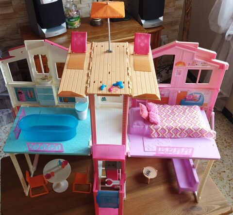 Maison de barbie best sale pliante
