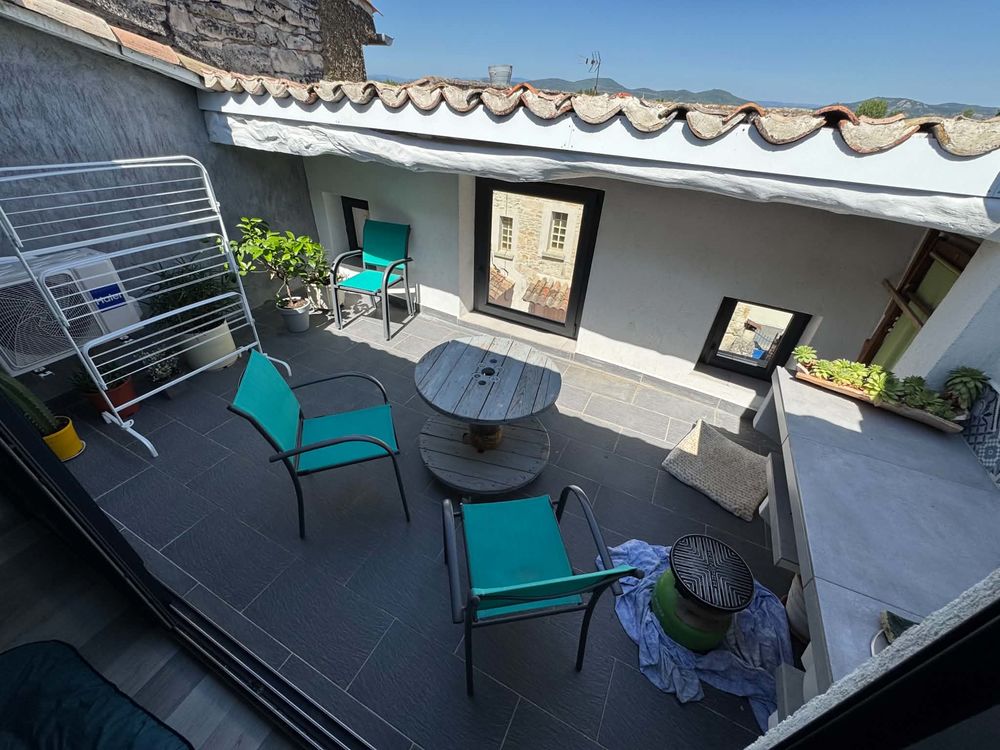 Vente Maison Maison de village avec grand garage et toit terrasse Barjac